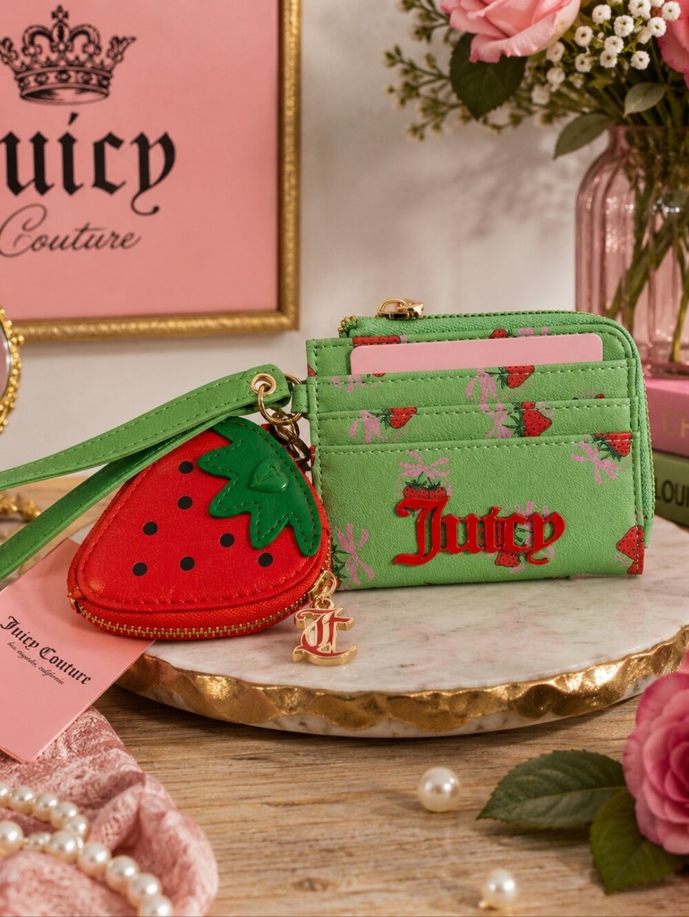 Juicy Couture Strawberry Two Piece Card Wallet Wristlet & StrawberrY Coin  Purse
